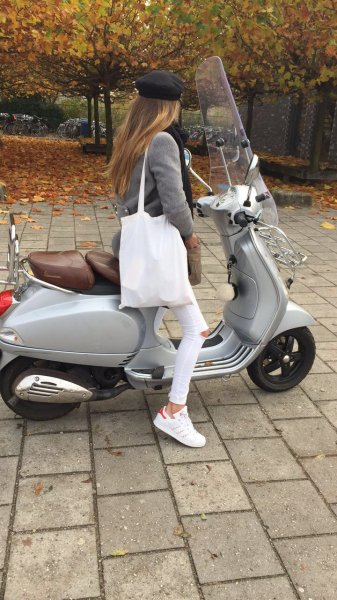 Scooter PIAGGIO FJ-980-D