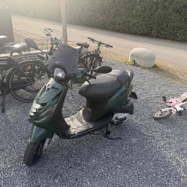 Gestolen Scooter PIAGGIO DSR-98-J